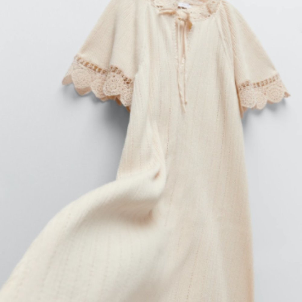 Zara Maxi Dress - Picture 2 of 3
